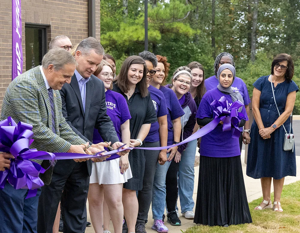 WFE Ribbon Cutting 1